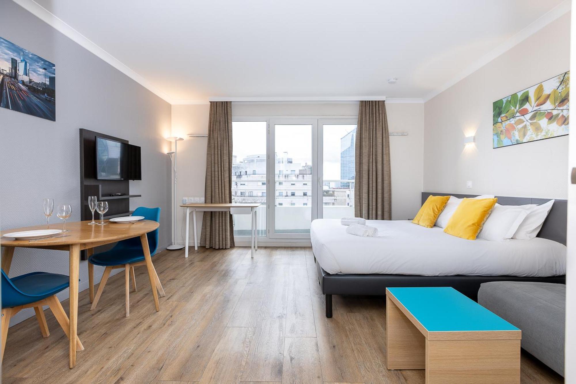 Star Of Life Apartment Courbevoie Ngoại thất bức ảnh