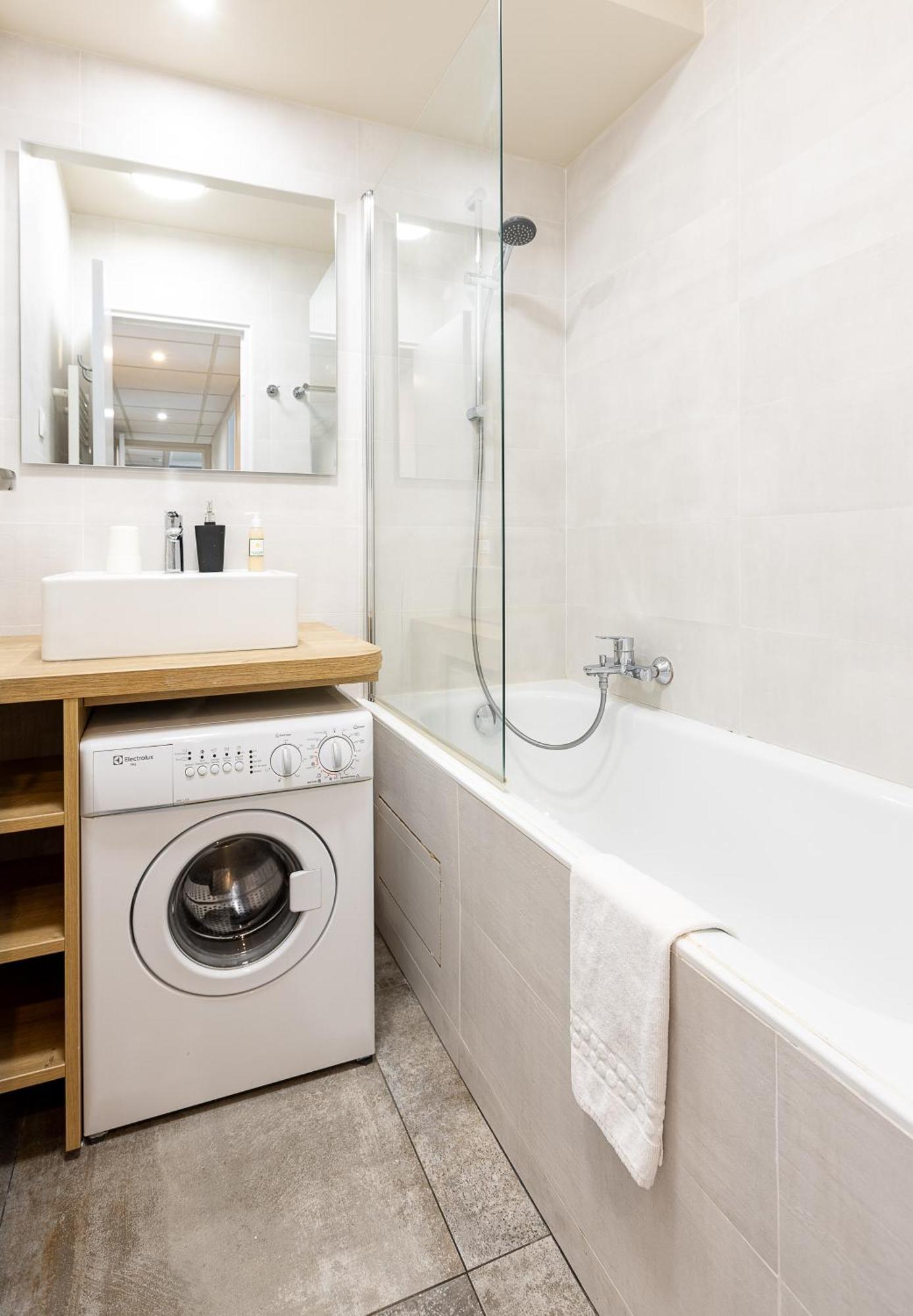 Star Of Life Apartment Courbevoie Ngoại thất bức ảnh