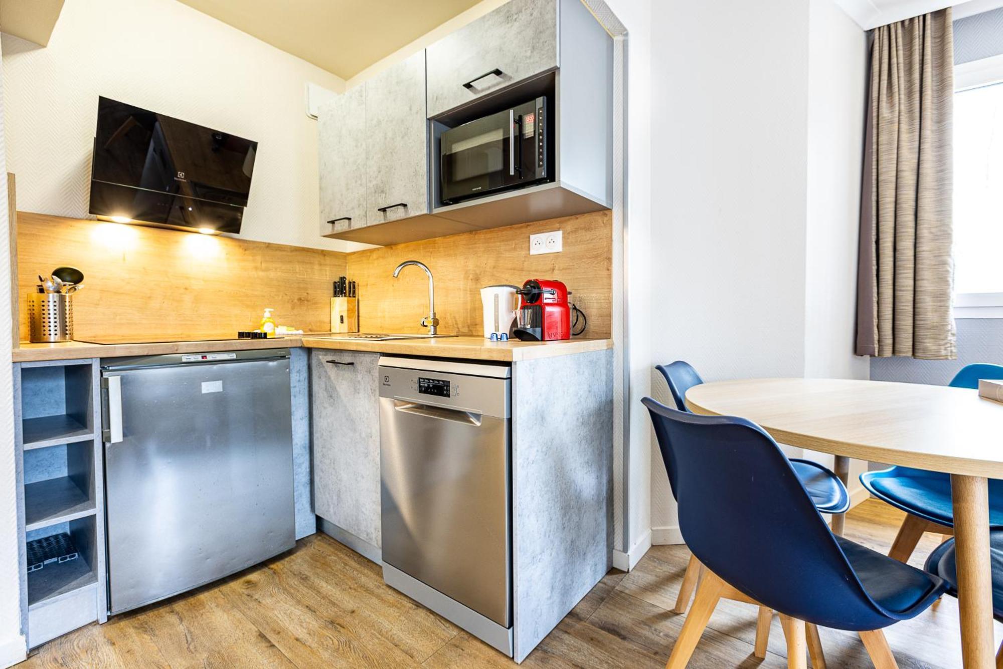 Star Of Life Apartment Courbevoie Ngoại thất bức ảnh