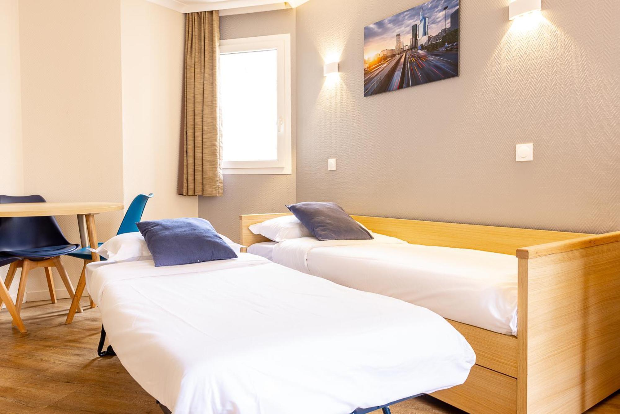 Star Of Life Apartment Courbevoie Ngoại thất bức ảnh