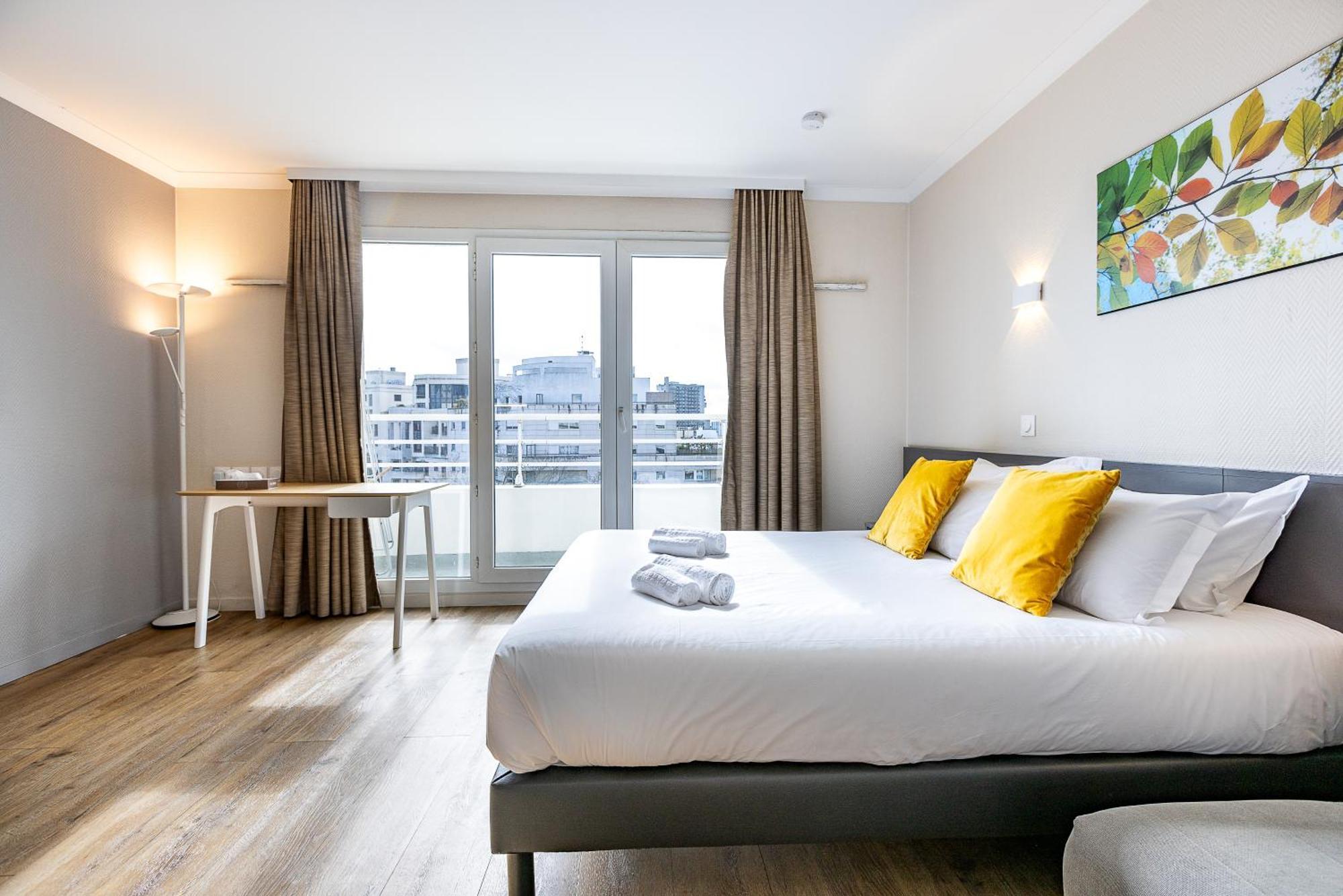 Star Of Life Apartment Courbevoie Ngoại thất bức ảnh