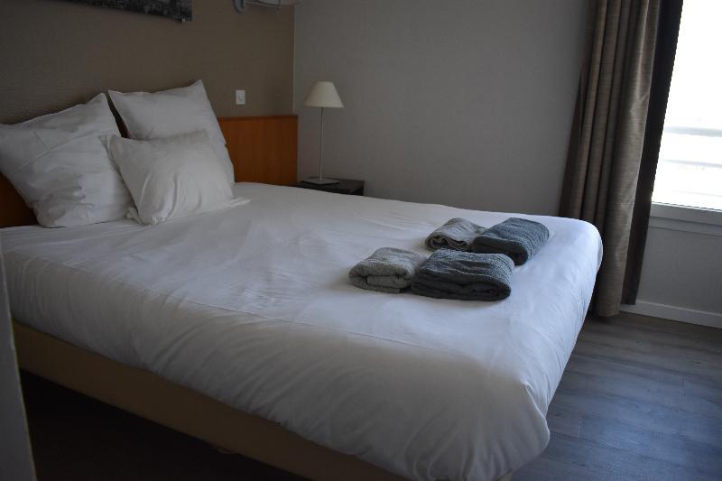 Star Of Life Apartment Courbevoie Ngoại thất bức ảnh